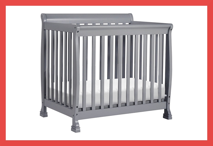 DaVinci Kalani Mini Crib Photo